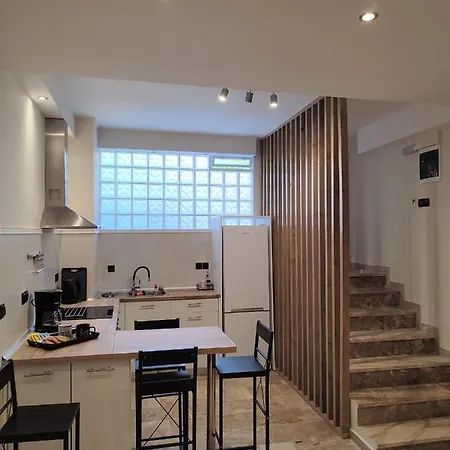 شقة I&g Studios, نافبليو